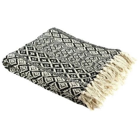 THE HOME DECO FACTORY Plaid Ethnique Frange Motif Carreaux 120x150cm - Multicolore 3 THE HOME DECO FACTORY Plaid Ethnique Frange Motif Carreaux 120x150cm - Multicolore