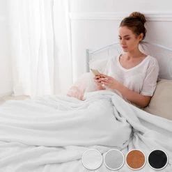 TECTAKE Lot De 2 Plaids Canapé En Polaire 220 Cm X 240 Cm Gris + Sac De Rangement - Gris 8 TECTAKE Lot De 2 Plaids Canapé En Polaire 220 Cm X 240 Cm Gris + Sac De Rangement - Gris -Plaid et couverture Soldes 15103203 2