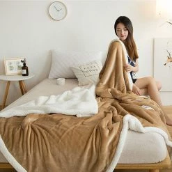 ASUPERMALL Couverture En Flanelle Double Couverture En Cachemire D'Agneau Canapé-Lit Couverture En Laine Douce Et Chaude, 1.8X2M, Chameau - 1.8X2M, Chameau