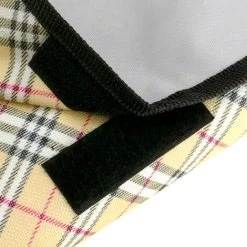PrimeMatik - Couverture De Pique-nique 150 X 130 Cm Beige écossais -Plaid et couverture Soldes 18214261 5