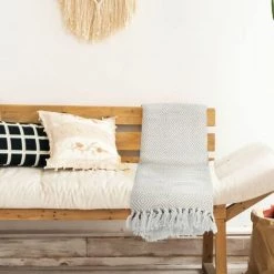 THEDECOFACTORY ESCAPADE - <p>Plaid Ethnique Motif Ikat Blanc Et Beige 125x150 - Beige -Plaid et couverture Soldes 23982766 5