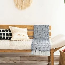 THEDECOFACTORY ESCAPADE - <p>Plaid Ethnique Motif Ethno Blanc Et Noir 125x150 - Blanc -Plaid et couverture Soldes 23982768 5