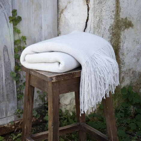 INTEX DECO Plaid Maille à Franges 125 X 150 Cm Gris Clair - Gris Clair 3 INTEX DECO Plaid Maille à Franges 125 X 150 Cm Gris Clair - Gris Clair