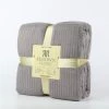 Triomphe Couverture Couverture En Flanelle Petit Hiver Couverture Simple Couverture De Bureau Pause Déjeuner Climatisation Corail Polaire Sieste Couverture Gris 150 * 200 Cm -Plaid et couverture Soldes 28744125 1