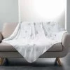 Paris Prix - Plaid Imprimé "bloomy" 125x150cm Blanc -Plaid et couverture Soldes 33671566 1