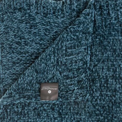 ATMOSPHERA, CRATEUR D'INTRIEUR Plaid "Chenil Flower" 130x180cm Bleu Canard 4 ATMOSPHERA, CRATEUR D'INTRIEUR Plaid "Chenil Flower" 130x180cm Bleu Canard – Image 2