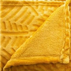 ATMOSPHERA, CRATEUR D'INTRIEUR Plaid Effet 3D Imprimé "Flanelle" 220x240cm Ocre 6 ATMOSPHERA, CRATEUR D'INTRIEUR Plaid Effet 3D Imprimé "Flanelle" 220x240cm Ocre -Plaid et couverture Soldes 34740995 2