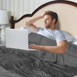Goplus Couverture Pondérée Adulte, Couverture Chaude, Idéale Pour L'Insomnie, Le Stress Et L'Anxiété Augmenter La Durée Et La Qualité Du Sommeil (104 X 152,4CM, 4.54) -Plaid et couverture Soldes 34761639 4