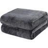 BETTERLIFE Grand Couvre-lit/plaid En Flanelle - Microfibre Douce, Moelleuse Et Chaude Housse De Couette Tapis Design (taille Simple 100 X 200 Cm, Gris Foncé) -Plaid et couverture Soldes 37660912 1