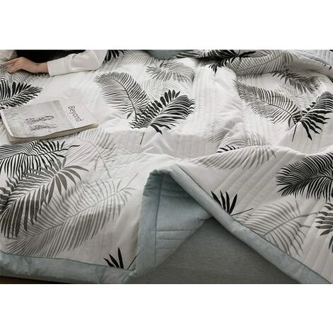 BETTERLIFE Couvre Lit Matelassée, Doux Microfiber Couvre-lit Couverture De Lit Jeté De Lit Dessus De Lit - Réversible Imprimé En Moderne (150x200cm,Feuilles ) 5 BETTERLIFE Couvre Lit Matelassée, Doux Microfiber Couvre-lit Couverture De Lit Jeté De Lit Dessus De Lit - Réversible Imprimé En Moderne (150x200cm,Feuilles ) – Image 3