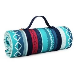 TRIOMPHE Couverture De Pique-Nique Impermeable 143*200cm, Portable Extérieur Résiste à L'humidité Isolation Tapis De Plage, Parc, Cour, Pliable Avec Bandoulière(Vert Blanc Géométrie)