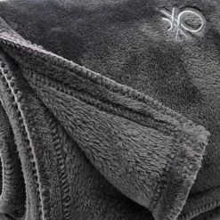 Couverture 140x190Cm 300Gsm 100% Polyester Recyclé Gris Foncé Tevere Benetton 10 Couverture 140x190Cm 300Gsm 100% Polyester Recyclé Gris Foncé Tevere Benetton -Plaid et couverture Soldes 39786460 4