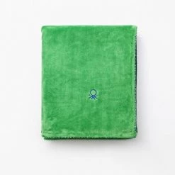 Couverture 140x190Cm 300Gsm 100% Polyester Recyclé Vert Arc-en-ciel Benetton -Plaid et couverture Soldes 39786560 2