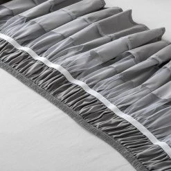 TRIOMPHE Literie Jupes De Lit Ruffled 180x200/ Blanc Jupe Lit À Élastique Étanche À La Poussière Trois Côtés Cache-sommiers - Goutte 38 Cm De Hauteur (Color :Gris Clair ,Size : 180X200+38cm) 9 TRIOMPHE Literie Jupes De Lit Ruffled 180x200/ Blanc Jupe Lit À Élastique Étanche À La Poussière Trois Côtés Cache-sommiers - Goutte 38 Cm De Hauteur (Color :Gris Clair ,Size : 180X200+38cm) -Plaid et couverture Soldes 41012177 3