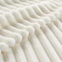 Paris Prix - Plaid Flanelle Uni "kalie" 125x150cm Naturel -Plaid et couverture Soldes 41317836 2