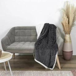 Paris Prix - Plaid Flanelle Côtelé "sherpa" 180x220cm Gris 11 Paris Prix - Plaid Flanelle Côtelé "sherpa" 180x220cm Gris -Plaid et couverture Soldes 41651600 5