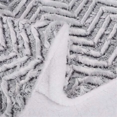 TINOR Couvre-lit Gris Rayé Super Doux Et Chaud En Fausse Fourrure Avec Couverture Arrière Sherpa Blanche, Réversible Double Face En Fausse Fourrure Douce Et Soyeuse Lavable En Machine (50 X 60) 5 TINOR Couvre-lit Gris Rayé Super Doux Et Chaud En Fausse Fourrure Avec Couverture Arrière Sherpa Blanche, Réversible Double Face En Fausse Fourrure Douce Et Soyeuse Lavable En Machine (50 X 60) – Image 3