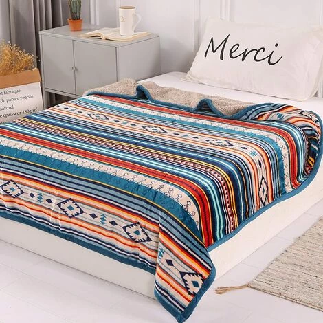 ILOVEMILAN Couverture Polaire, Couverture En Flanelle Epaisse Douce Et Confortable, Couvertures Et Plaids Bleus Réversibles, Jeté De Canapé Sherpa Doux Douillet Rayure 125x150cm 6 ILOVEMILAN Couverture Polaire, Couverture En Flanelle Epaisse Douce Et Confortable, Couvertures Et Plaids Bleus Réversibles, Jeté De Canapé Sherpa Doux Douillet Rayure 125x150cm – Image 4