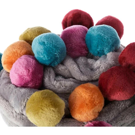 YESDEKO Plaid Polaire Uni Grise Avec Pompon Multicolore 130x160cm Manon 5 YESDEKO Plaid Polaire Uni Grise Avec Pompon Multicolore 130x160cm Manon – Image 3