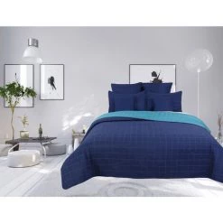 UNIVERS DECOR Couvre Lit Boutis Matelassé 7 Pièces Bicolore "piquage Carreaux" Navy / Turquoise - Turquoise
