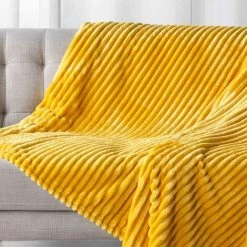 DOUCEUR D'INTRIEUR Plaid Flanelle Jacquard Uni Kalie Jaune 125x150 Cm - Jaune -Plaid et couverture Soldes 51210957 3