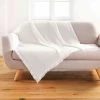 DOUCEUR D'INTRIEUR Plaid à Franges Acrylique Coraline Blanc 125x150 Cm - Blanc -Plaid et couverture Soldes 53502316 1