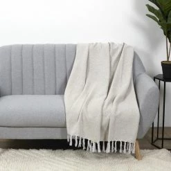 TOILINUX Plaid Jacquard - Longueur 125 Largeur 150 Epaisseur 0,2 Cm - Beige 9 TOILINUX Plaid Jacquard - Longueur 125 Largeur 150 Epaisseur 0,2 Cm - Beige -Plaid et couverture Soldes 54166858 4