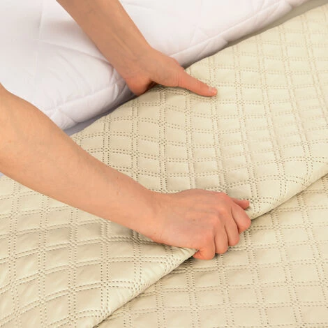 Beautissu Couverture De Séjour Olivia Couverture De Séjour Pour Sommier Tapissier & Canapé à L'aspect Piqué - Grand Couvre-lit Respirant Couverture De Séjour élégante Couvre-lit Intemporel Creme, 260, 240 (de) 7 Beautissu Couverture De Séjour Olivia Couverture De Séjour Pour Sommier Tapissier & Canapé à L'aspect Piqué - Grand Couvre-lit Respirant Couverture De Séjour élégante Couvre-lit Intemporel Creme, 260, 240 (de) – Image 5