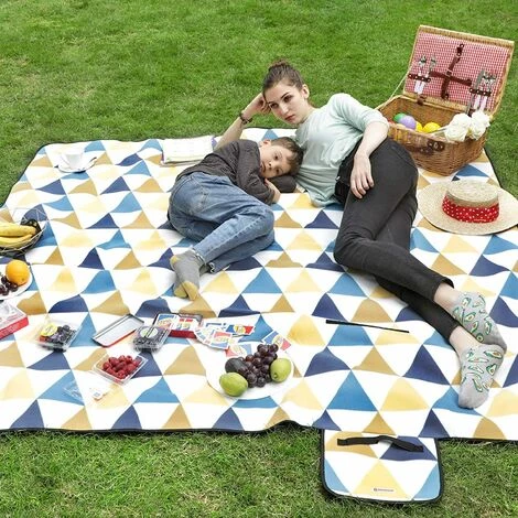 Couverture De Pique-Nique, 200 X 200 Cm, Tapis De Plage, Gand, Pour Camping, Parc, Cour, Surface Imperméable, Pliable, Motif Triangle, Motif Triangle Jaune Et Bleu,Irisfr 6 Couverture De Pique-Nique, 200 X 200 Cm, Tapis De Plage, Gand, Pour Camping, Parc, Cour, Surface Imperméable, Pliable, Motif Triangle, Motif Triangle Jaune Et Bleu,Irisfr – Image 4