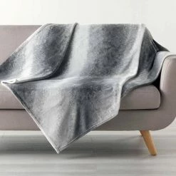1001KDO POUR LA MAISON Plaid 125x150cm Louane Gris