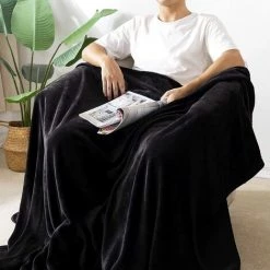 DENUOTOP Plaid Polaire Couverture En Flanelle Douce Et Confortable, Plaid Pour Lit Canapé 150 X 200 Cm Noir -Plaid et couverture Soldes 57332069 4