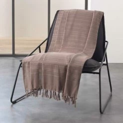 1001KDO POUR LA MAISON Plaid Ou Jete De Canape Coton 150 X 150 Cm Lilie Taupe