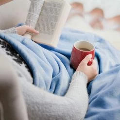 GALOZZOIT Couverture Confortable Couverture Moelleuse, Couverture Extra Douce Et Chaude Dans Le Salon, Couverture En Molleton De Flanelle 150x200 Cm, Infroissable / Anti-décoloration Comme Couverture De Canapé Ou Couvre-lit - Bleu Ciel -Plaid et couverture Soldes 60000132 4