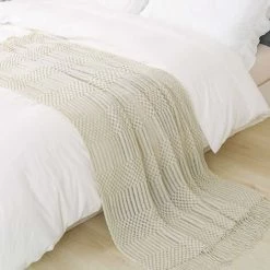 WINBO Plaid Texturé Uni Doux Pour Couverture Tricotée Décorative Canapé Canapé, Beige 10 WINBO Plaid Texturé Uni Doux Pour Couverture Tricotée Décorative Canapé Canapé, Beige -Plaid et couverture Soldes 60289993 4