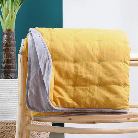 GADGET ET BAZAR Plaid Couvre Lit Moutarde Honorine 220 X 240 Cm 4 GADGET ET BAZAR Plaid Couvre Lit Moutarde Honorine 220 X 240 Cm – Image 2