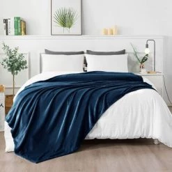 MINKUROW Couverture Câline, Couverture Polaire Moelleuse, Douce Et Chaude Pour Lit, Canapé, Couverture Comme Couverture De Canapé, 150 X 200 Cm, Bleu Marine -Plaid et couverture Soldes 64680883 2