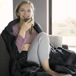 MINKUROW Couverture Câline Couverture Polaire Moelleuse, Douce Et Chaude Pour Canapé-lit, Couverture Comme Couverture De Canapé, 200 X 230 Cm Gris Foncé 10 MINKUROW Couverture Câline Couverture Polaire Moelleuse, Douce Et Chaude Pour Canapé-lit, Couverture Comme Couverture De Canapé, 200 X 230 Cm Gris Foncé -Plaid et couverture Soldes 64681978 4