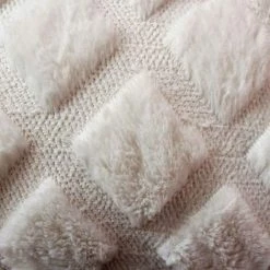 ENJOY HOME Plaid Imitation Fourrure 125x150 Cm KARELLIS - ECRU 9 ENJOY HOME Plaid Imitation Fourrure 125x150 Cm KARELLIS - ECRU -Plaid et couverture Soldes 64886631 3