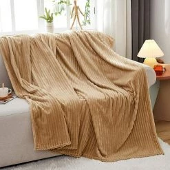 BDD Couverture Polaire Flanelle Corail, Douce Et Chaude Au Toucher, Réduit Le Stress, Améliore Le Sommeil, Kaki -Plaid et couverture Soldes 65905593 4