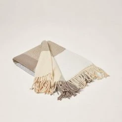 Plaid 127x200 Cm MADURA - Noisette - LIVIA - Noisette -Plaid et couverture Soldes 66079086 3