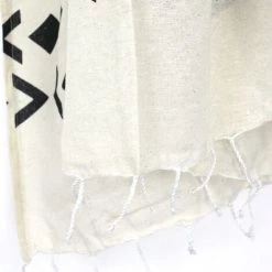 LINNEA Jeté De Canapé 130x160 Cm SILVO Chevrons Ecru/Noir - Blanc 11 LINNEA Jeté De Canapé 130x160 Cm SILVO Chevrons Ecru/Noir - Blanc -Plaid et couverture Soldes 66215289 5